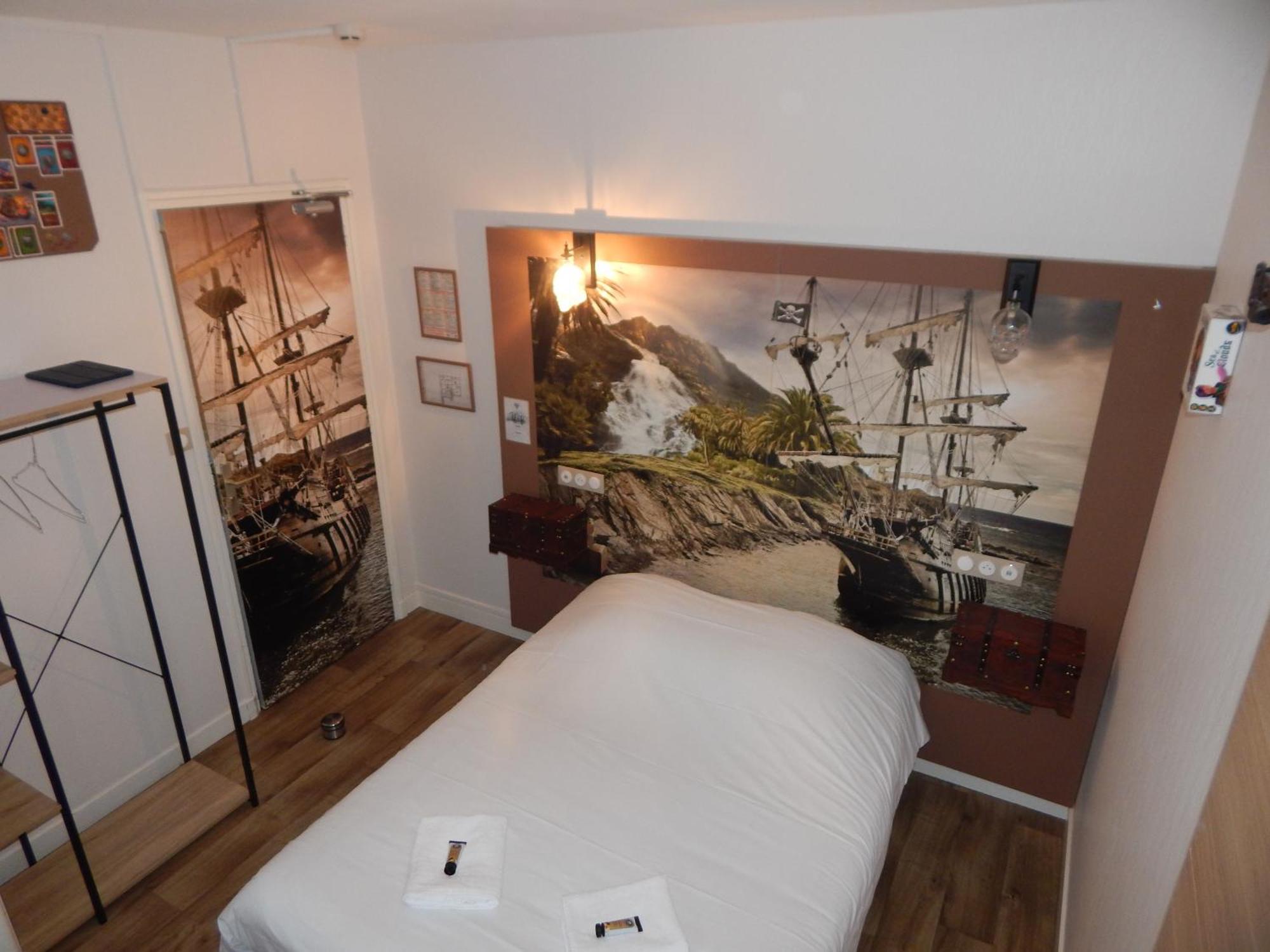 Hotel Angelys Ploërmel Kültér fotó