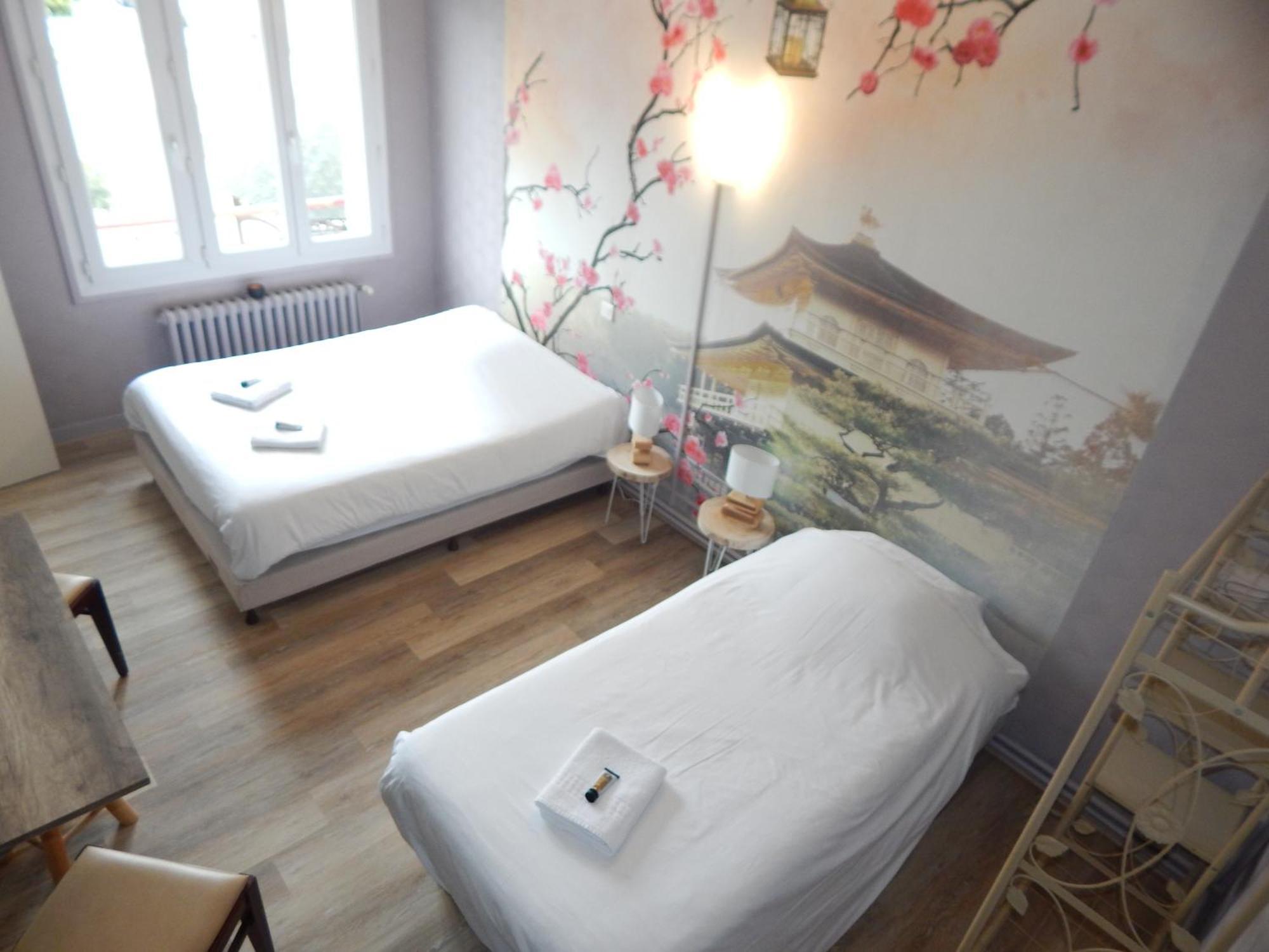 Hotel Angelys Ploërmel Kültér fotó