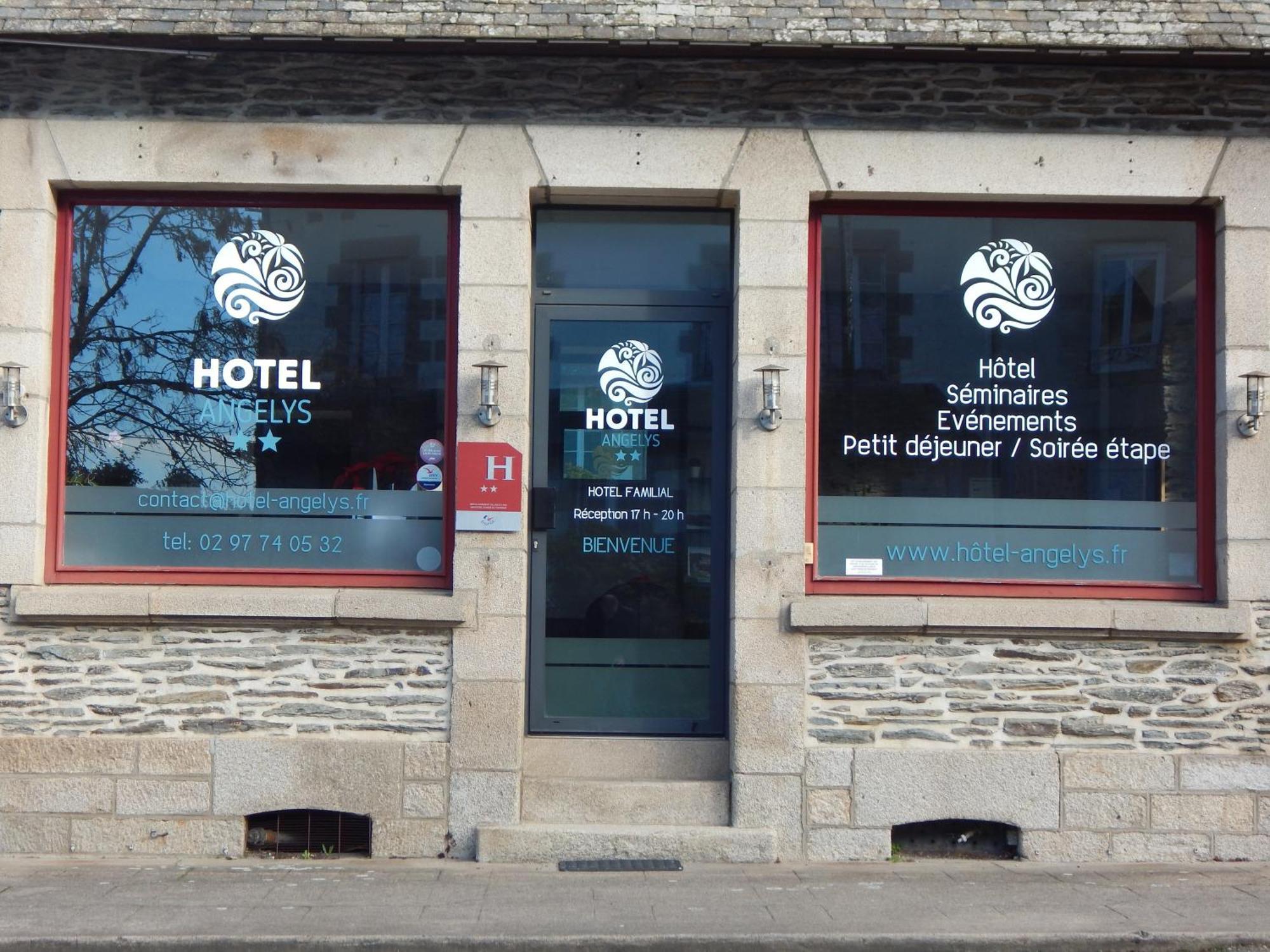 Hotel Angelys Ploërmel Kültér fotó