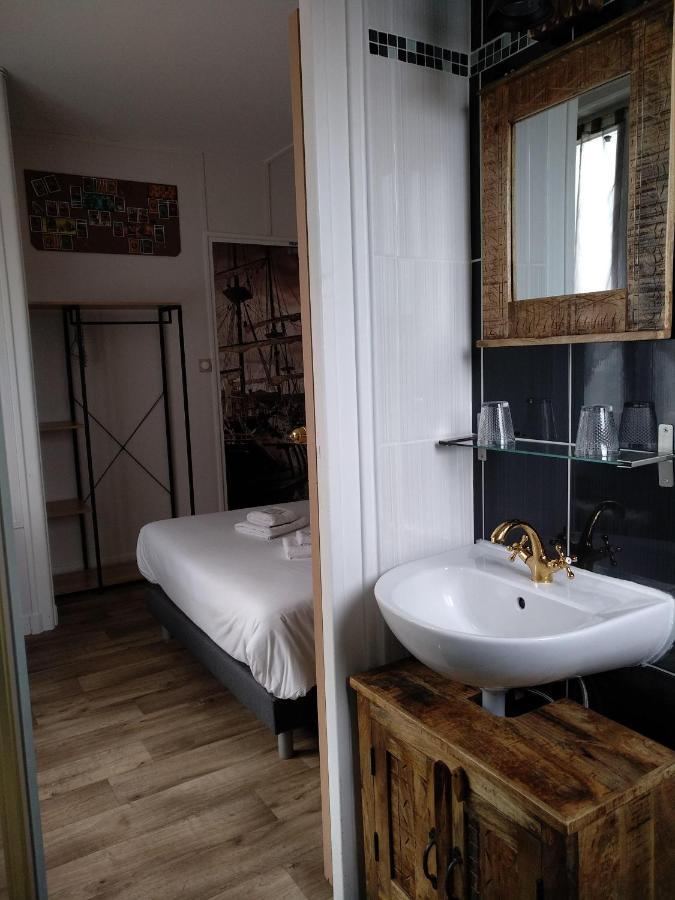 Hotel Angelys Ploërmel Kültér fotó