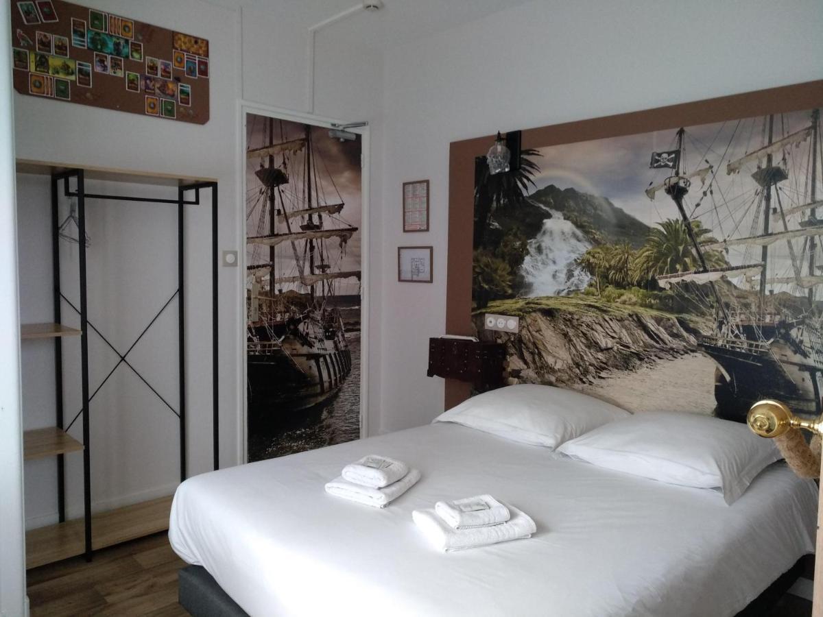 Hotel Angelys Ploërmel Kültér fotó